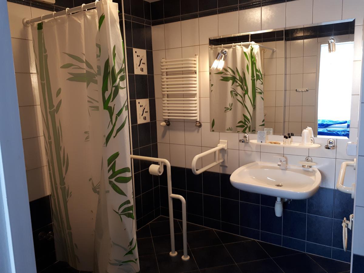 Hotel Jaskolka Ustroń Esterno foto