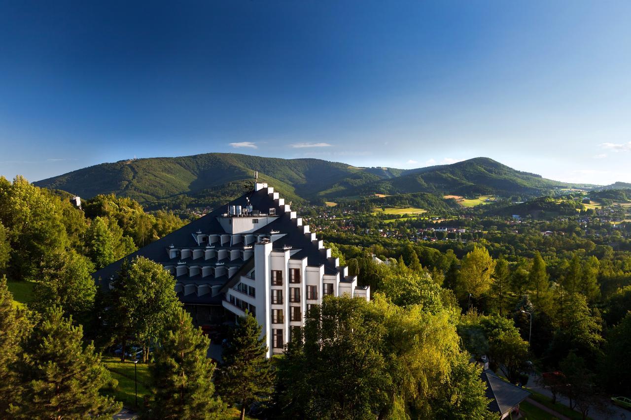 Hotel Jaskolka Ustroń Esterno foto
