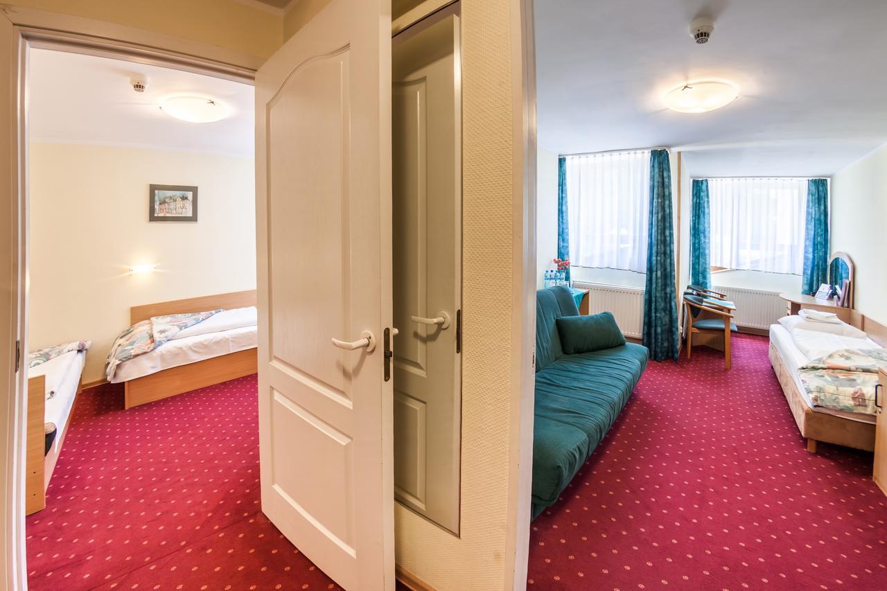 Hotel Jaskolka Ustroń Esterno foto