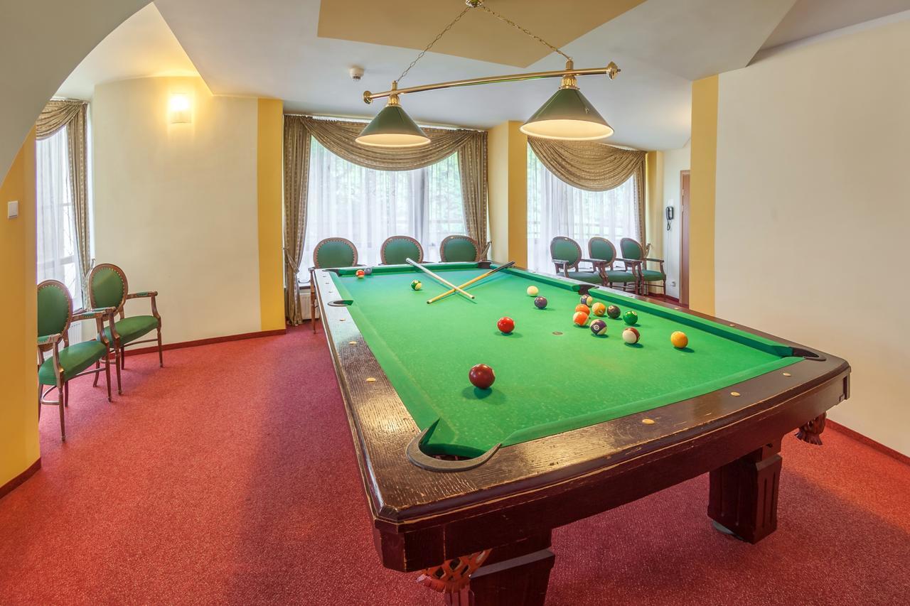 Hotel Jaskolka Ustroń Esterno foto